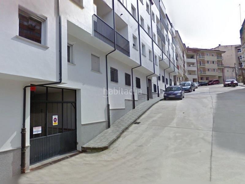 Foto aaa720ae-8ffb-402d-8f24-e5cff7e58c73. Parking coche en Béjar