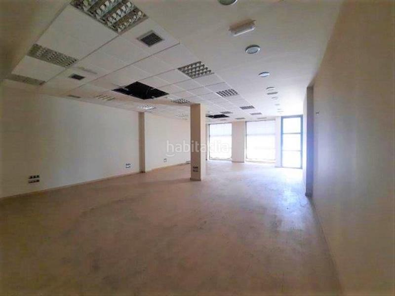 Foto d7c0cc24-454d-4423-ab4e-b4eac22bab0d. Business premise in Gamonal - San Bruno - G9 Burgos