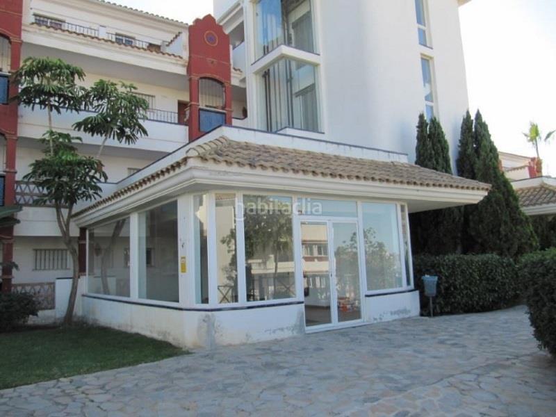 Foto aa456649-992b-4dcf-bf95-baf676e108cb. Car parking in Riviera del Sol Mijas