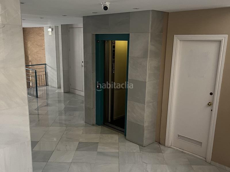 Foto 3bd7cbe0-dfbd-4559-b1c3-986c3c2e86c6. Piso en Triana Oeste Sevilla