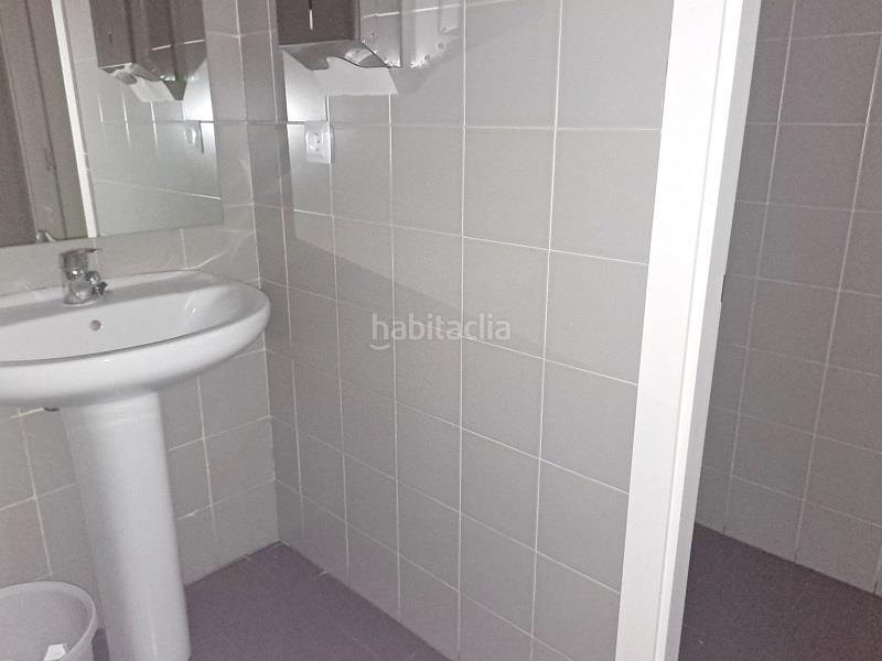 Foto b8b03758-2f96-4b61-8eed-b0183be67362. Alquiler local comercial en El Carmen - Barrio Gimeno Burgos