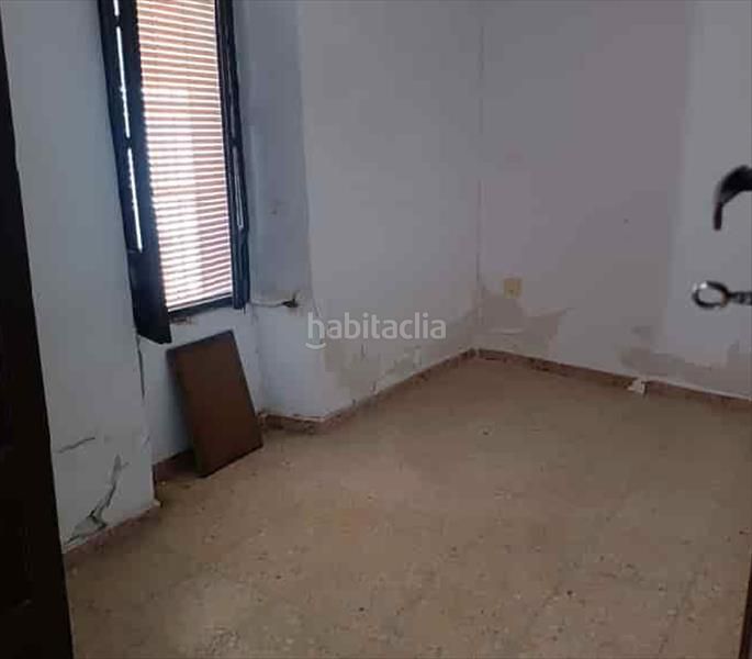 Foto acb7ad8c-95d6-4fb1-9eec-ec432f973170. Xalet a Llera