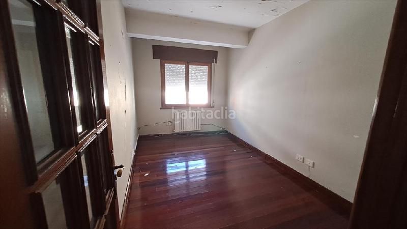 Foto fd6be1c0-158a-4996-8197-91c8ec15e121. Pis a Burela