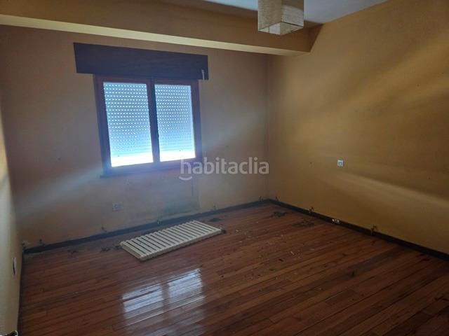 Foto d937c6fc-eabd-4ee6-abfc-df9b203761a2. Pis a Burela