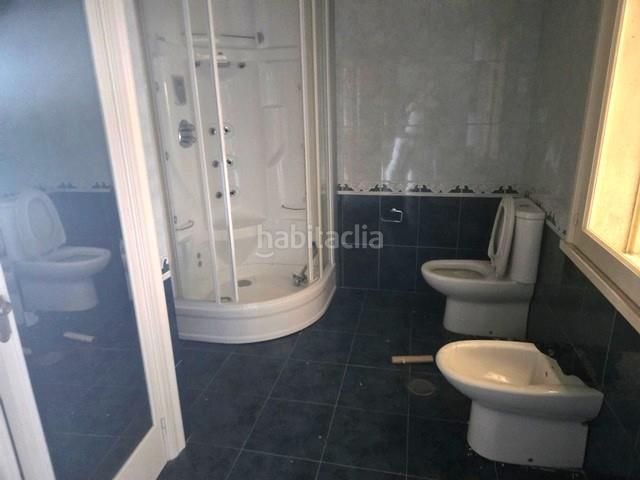 Foto 14ae0691-5c6e-4fa2-b5f7-8ce52d36f0d7. Pis a Burela