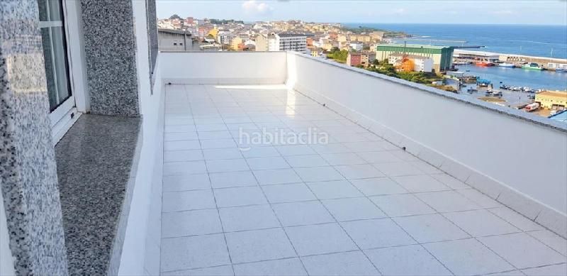 Foto 5c962e21-5691-4c6b-9f02-3e11c01129f5. Edificio en Burela