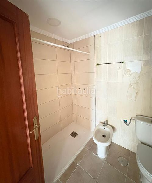 Foto 16ec29cd-c96e-4611-91b1-54a7f271e1ff. Pis amb aparcament a Guadalmar Málaga