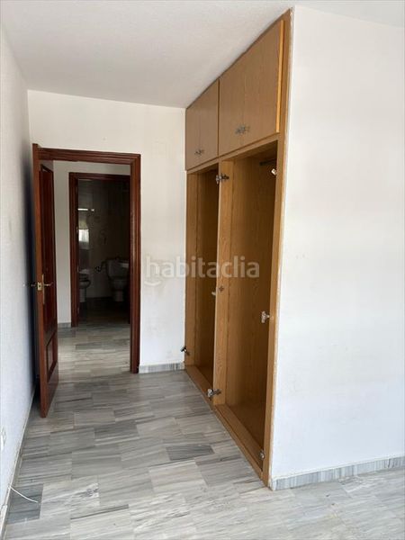 Foto db09feb3-228f-4a2f-bfba-77b153fe0e4b. Pis amb aparcament a Guadalmar Málaga