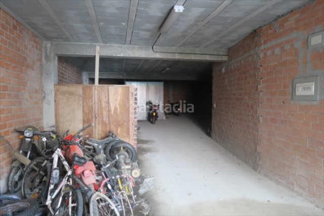 Foto 47b0a6db-2a85-4d55-b62e-7caac4bf3e45. Aparcament cotxe a Monterroso