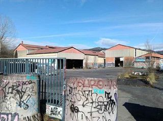 Industrial building in San Claudio - Trubia - Las Caldas