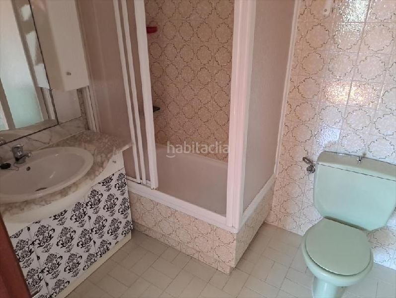 Foto e481fd12-104b-474c-9444-fb8bd059655c. Piso en Tui