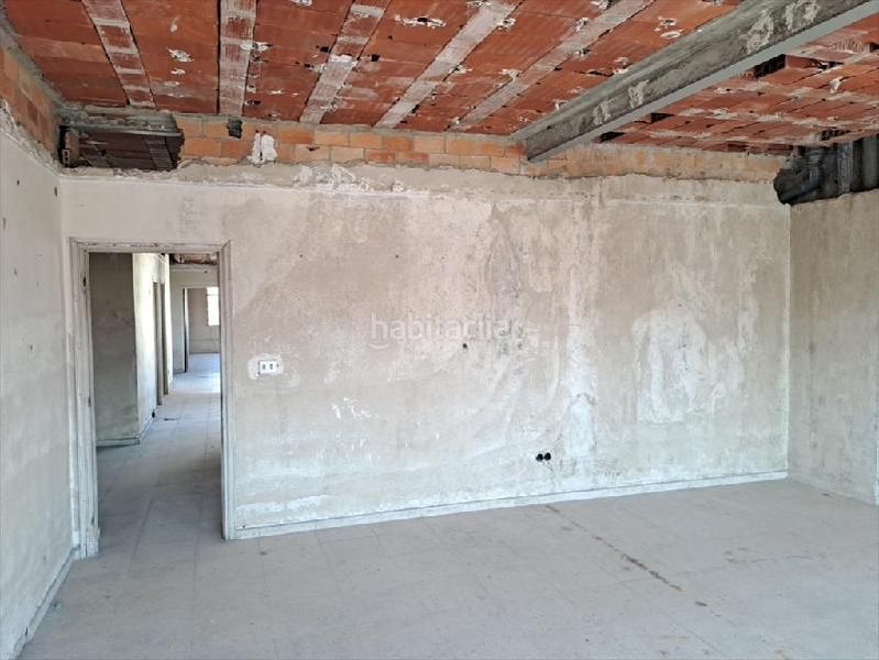 Foto 627628ef-0db0-4991-ac84-09a8dbe6a1f9. Edificio in Casco Viejo Ourense
