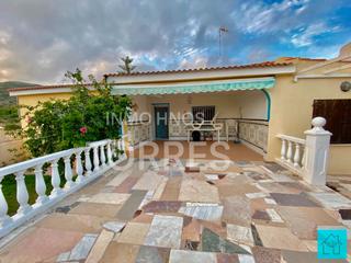 Chalet  Avenida de la carrasca. Chalet independiente con piscina