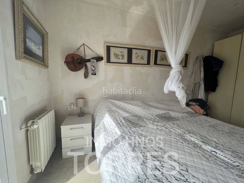 Foto 89a95969-811a-4ed2-881e-eb4fcc8812a3. Xalet amb xemeneia calefacció aparcament piscina a Peñíscola