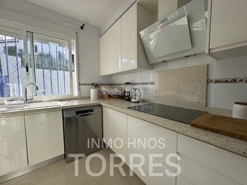 Foto fc4b9d39-4312-4ac7-b19d-86fe75c5b8c4. Xalet amb aparcament piscina a Las Atalayas-Urmi-Cerro Mar Peñíscola