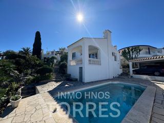 Chalet  Carrer de luruguai