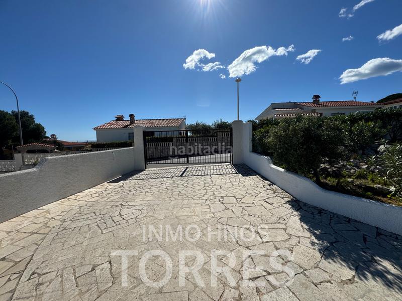 Foto 5525d373-a66f-46a4-b1ce-15e79cdfcb7f. Chalet en Las Atalayas-Urmi-Cerro Mar Peñíscola