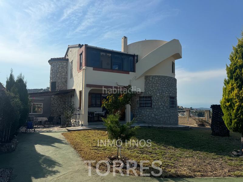 Foto 0fc99d9d-7899-41f8-bf1d-6db08494dc6c. Xalet amb aparcament piscina a Las Atalayas-Urmi-Cerro Mar Peñíscola