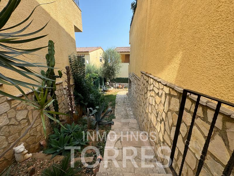 Foto e7ca621c-d29f-4726-a366-46881e7fb06f. Xalet amb aparcament piscina a Las Atalayas-Urmi-Cerro Mar Peñíscola