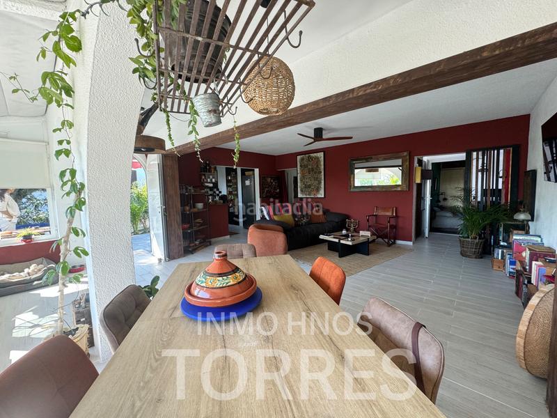 Foto f02e831f-5056-408a-ae5a-bb9663975f45. Chalet avec parking dans Las Atalayas-Urmi-Cerro Mar Peñíscola
