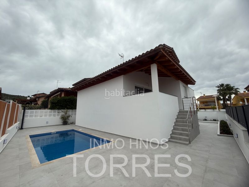 Foto aeb5df3e-c999-41fc-bafb-06ab91e076fe. Xalet amb aparcament piscina a Las Atalayas-Urmi-Cerro Mar Peñíscola