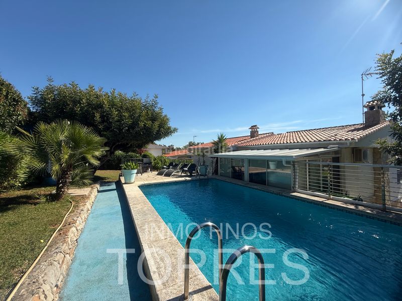 Foto 0ec276f5-b9f5-4986-8799-3000edfc0936. Xalet amb aparcament piscina a Las Atalayas-Urmi-Cerro Mar Peñíscola