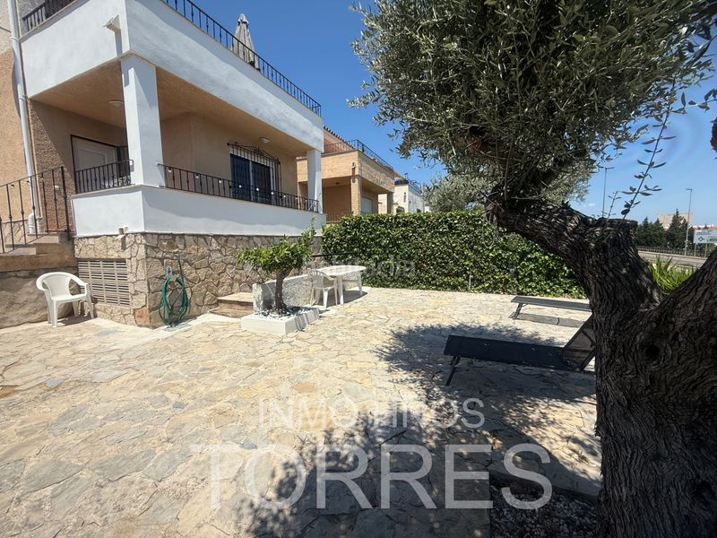 Foto 9861fe8f-1368-41b9-9b41-ec9074053a73. Chalet en Las Atalayas-Urmi-Cerro Mar Peñíscola
