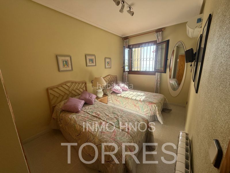 Foto c9e99205-821c-4c98-8220-dc084d444112. Casa adossada amb xemeneia aparcament piscina a Papa Luna - Platja del Gurugú Benicarló