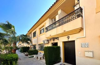 Casa adossada  Calle calle mayor-la zenia. Encantadora casa adosada en la zenia, orihuela costa