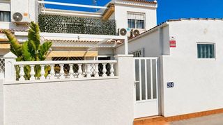Casa adossada a Urbanització Limonar II