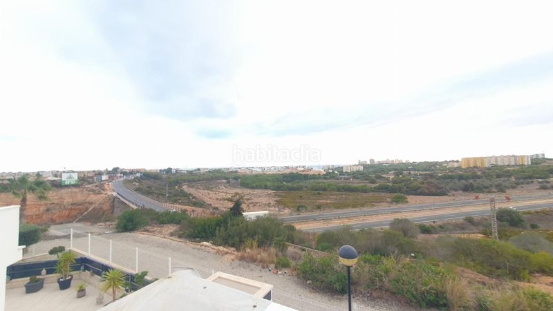 Foto 59edae42-a3d7-48b0-81e9-274253945077. Xalet amb calefacció aparcament piscina a Lomas de Cabo Roig - Los Dolses Orihuela