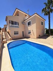 Chalet  Calle huelva aldea del monte. Chalet en blue lagoon