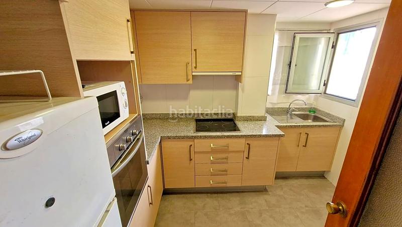 Foto 4b0574e3-bbbb-467b-9f03-cdcbfdcb7f26. Lloguer apartament a carrer de la rioja 125 a Playa de Gandía Gandia