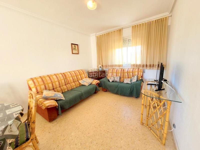 Foto 5b476a31-8416-4608-997f-a1168ef7335a. Lloguer apartament a carrer de la rioja 125 a Playa de Gandía Gandia