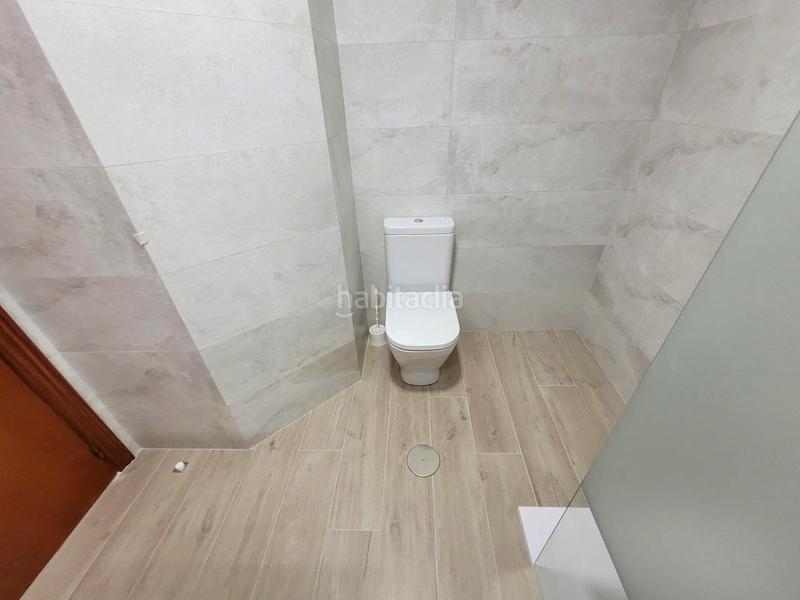 Foto a0fb3eb7-e42a-43b7-8d4e-3993d3b794bd. Lloguer apartament a carrer de la rioja 125 a Playa de Gandía Gandia