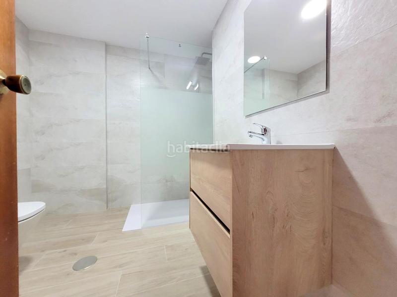 Foto dc3c9815-d15f-47a2-a0e0-db83c19e5ef5. Lloguer apartament a carrer de la rioja 125 a Playa de Gandía Gandia