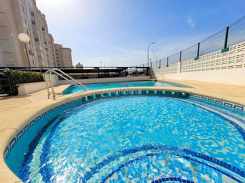 Foto 24b333f5-6c01-4dc6-ace8-0dea981ab927. Lloguer apartament a carrer del navegant 17 a Playa de Gandía Gandia