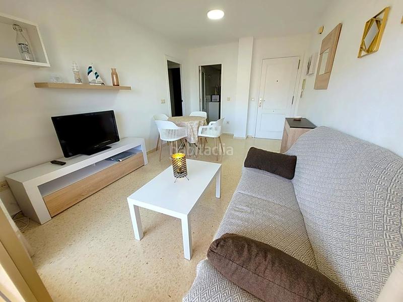 Foto 954f9dd7-e5b7-4af5-82aa-1b97972ff2b3. Lloguer apartament a carrer del navegant 17 a Playa de Gandía Gandia