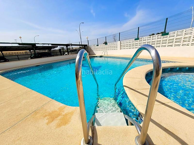 Foto f927c194-f0dd-4941-bf19-5d13c372f8e7. Location appartement dans carrer del navegant 17 dans Gandia