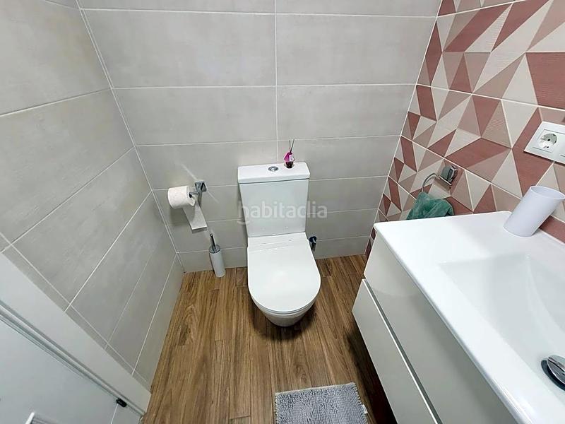 Foto e64b3c09-e3bf-4c57-818d-bcbb8e15eaf9. Rent apartment in carrer del navegant 17 in Playa de Gandía Gandia