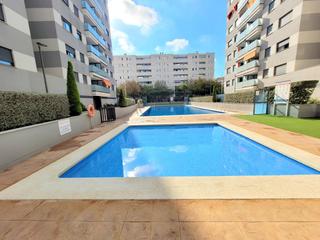 Alquiler Apartamento en De la universidad 8. Llometes 5 2 10 alquiler invierno  verano
