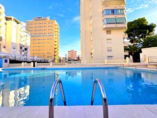 Lloguer Apartament a De la pau 29. Alquiler de temporada de invierno  verano