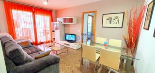 Rent Apartment in De la universitat 8. Les llometes 4 2º 8  apartamento en playa de gandía  alquiler de