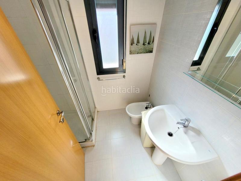 Foto cb21dce5-4e10-4acf-810e-5d0eb63630d9. Miete appartement in de la universidad 8 in Grau de Gandía-Marenys de Rafalcaid Gandia