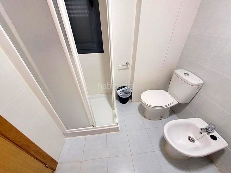 Foto aeca862b-6a98-4d72-9b2d-0ed8ba930395. Lloguer apartament a paseo de la universidad 8 a Gandia