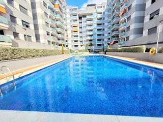 Lloguer Apartament a De la universidad 8. Alquiler anual apartamento playa de gandia 2 habitaciones, 1 bañ