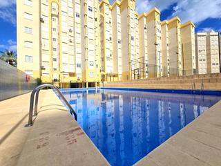 Miete Appartement  Carrer ribera baixa 3. Alquiler septiembre a junio apartamento a 100m del mar 3 habitac