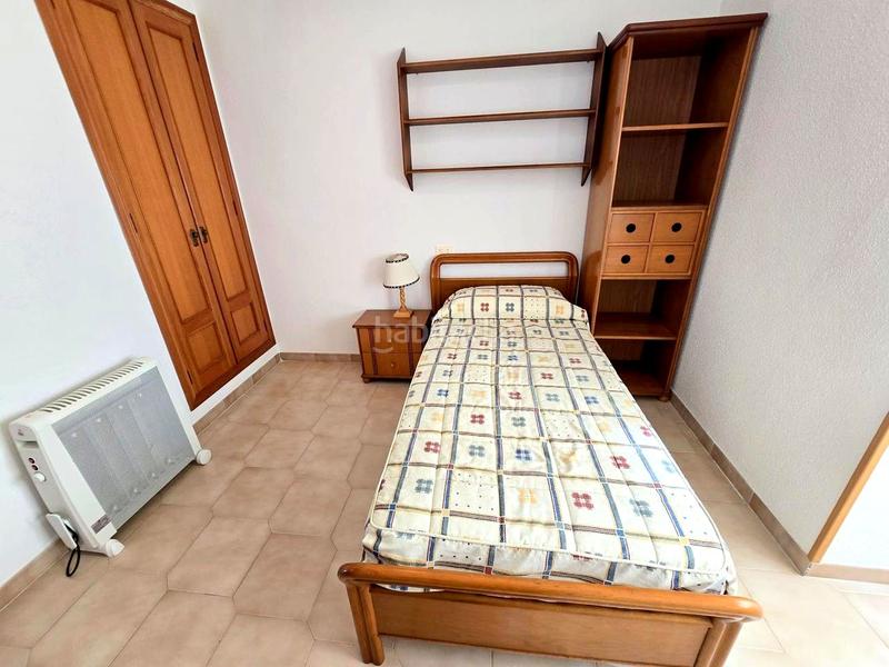 Foto 35d6c131-b8fb-4cfd-ad88-fb07f617eef2. Miete appartement in carrer ribera baixa 3 in Playa de Gandía Gandia