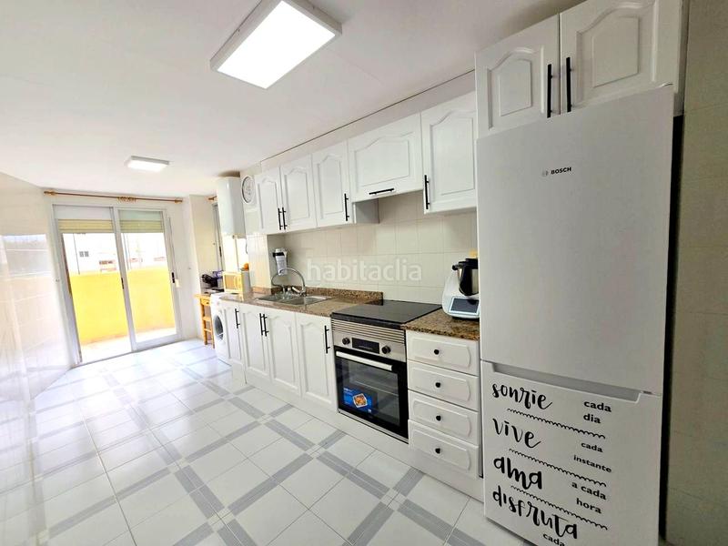 Foto 4c46933c-7459-4c2e-a70e-332bfe4b790b. Miete appartement in carrer ribera baixa 3 in Playa de Gandía Gandia