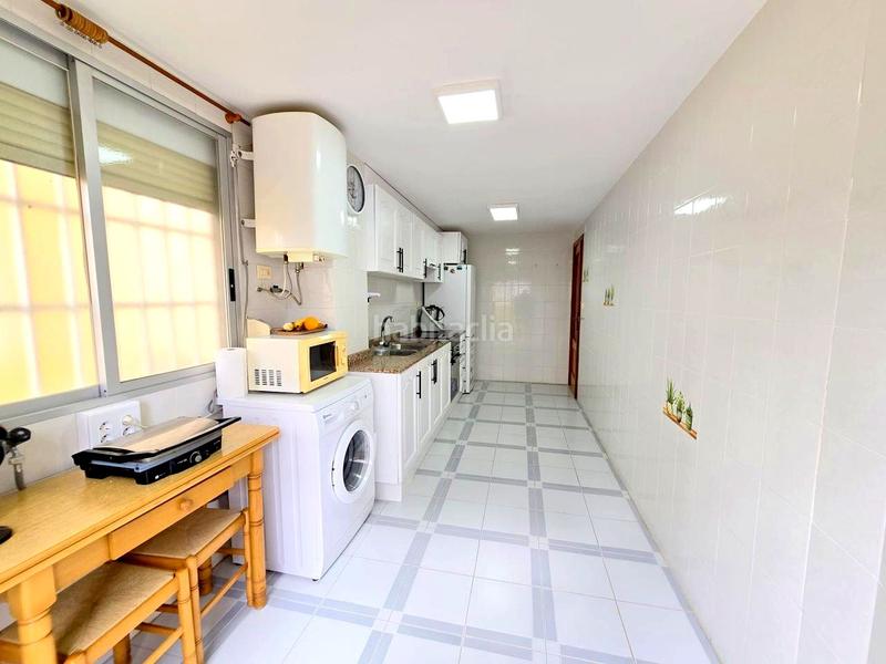 Foto f2983dbd-a82d-43c7-821e-eada30bf98c6. Miete appartement in carrer ribera baixa 3 in Playa de Gandía Gandia